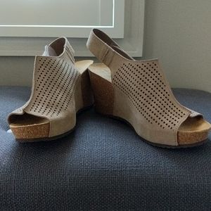 A. GIANNETTI wedge sandals
